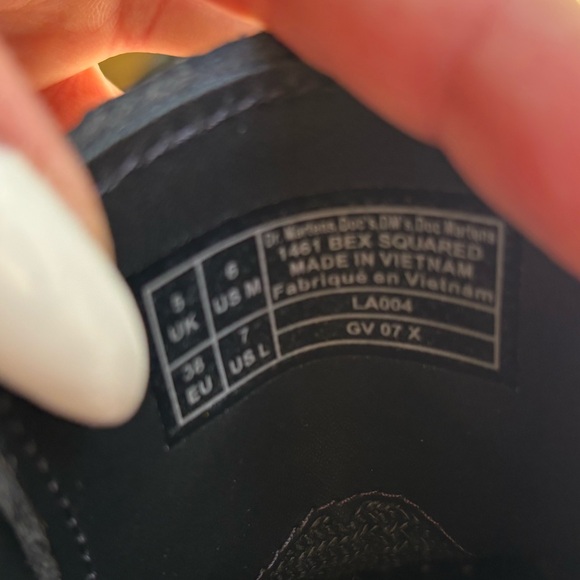 Brand New Dr. Marten - Picture 4 of 4